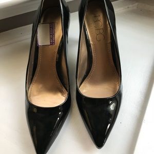Bcbg black patent heels